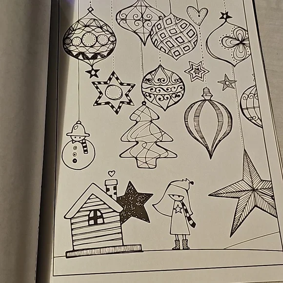 Pack of 3 kids Christmas books nwt - Picture 3 of 7